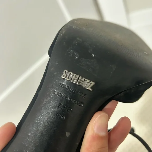 Pumps - Picture 4 of 5